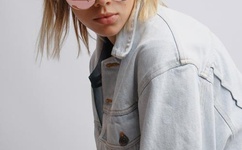 草莓APP视频在线观看高清